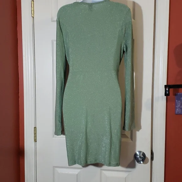 Wild Fable bodicon sage green cut out dress - Picture 5 of 11